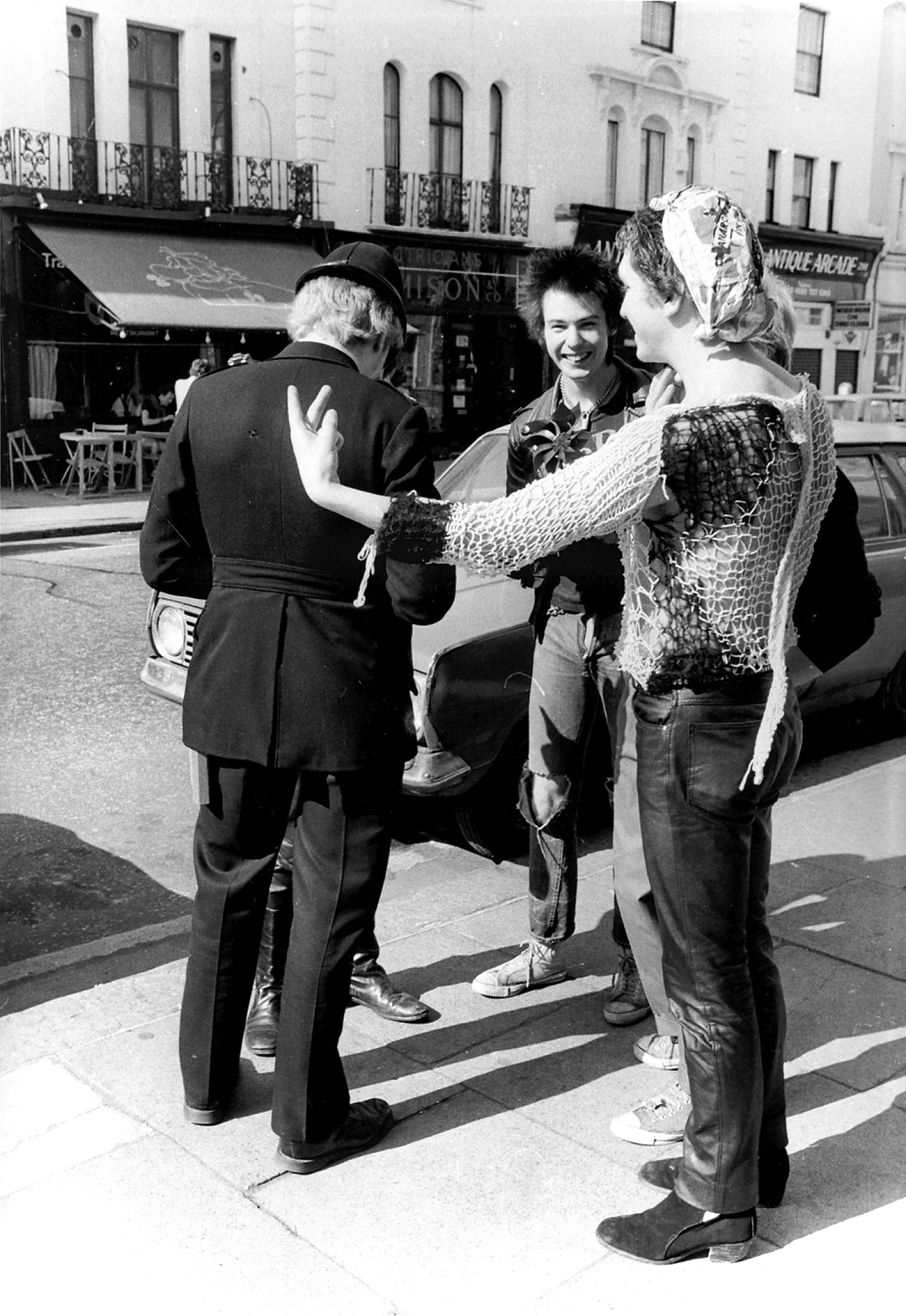 Portobello Road, London 23rd May 1977 © Barry Plummer