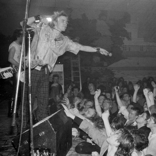 Stokvishal, Arnhem, Holland,  December 8th 1977 © Peter Stone / Mirrorpix